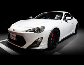 Amazon | J-Collection 1/43 トヨタ 86 TRD パフォーマンス