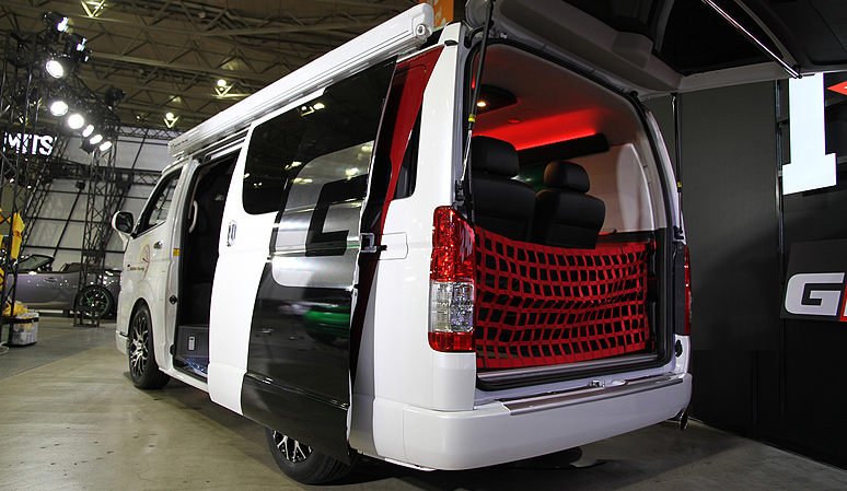 GAZOO Racing COMMAND HIACE