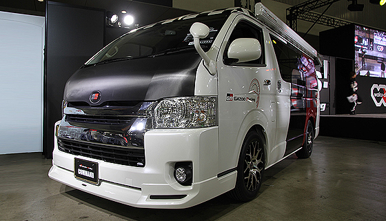GAZOO Racing COMMAND HIACE