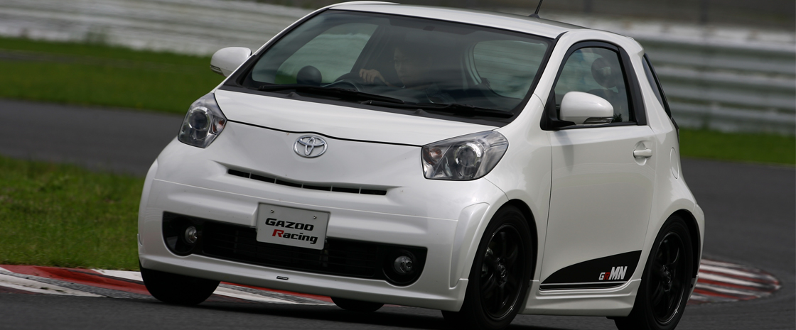 トヨタIQ トヨタ iQ 新型解説｜価格一覧／グレード／内外装／新旧比較・中古車