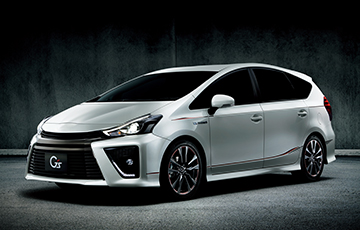 PRIUS α S “Touring Selection ・G's”