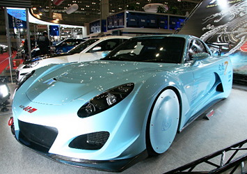 RE雨宮 RX-7をベースに流線型のエアロパーツをまとった「幻気」