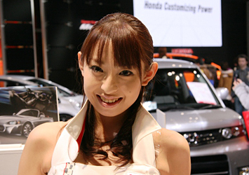 コンパニオン HONDAブース