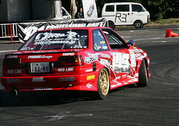 D1グランプリデモラン AE86/吉岡稔記選手