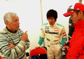VLN-2 フリー走行：成瀬監督・脇阪選手・大嶋選手