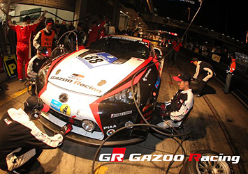 ピット風景 No.88 GAZOO Racing / LEXUS LFA