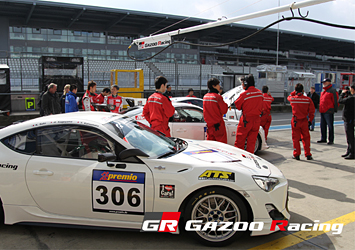 ピット風景　#306 GAZOO Racing / TOYOTA 86