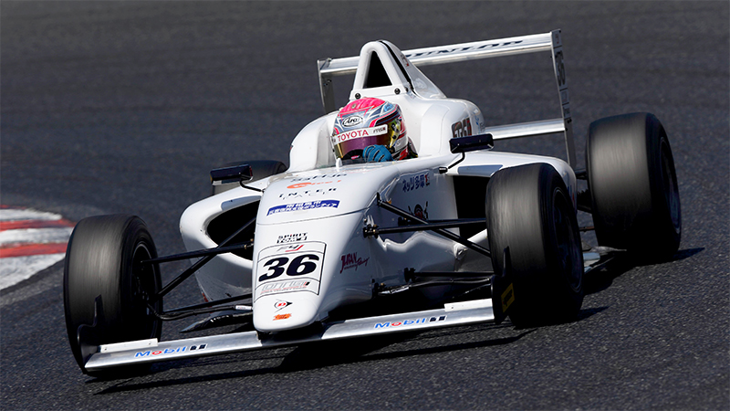 FIA-F4 2015年 レース車両解説