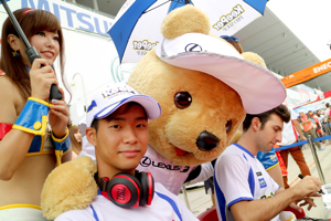 レクサス くま吉 平川選手と@ SUPER GT 2015年 第5戦 鈴鹿1000km