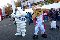 トヨタ くま吉とミシュラン ビベンダム君