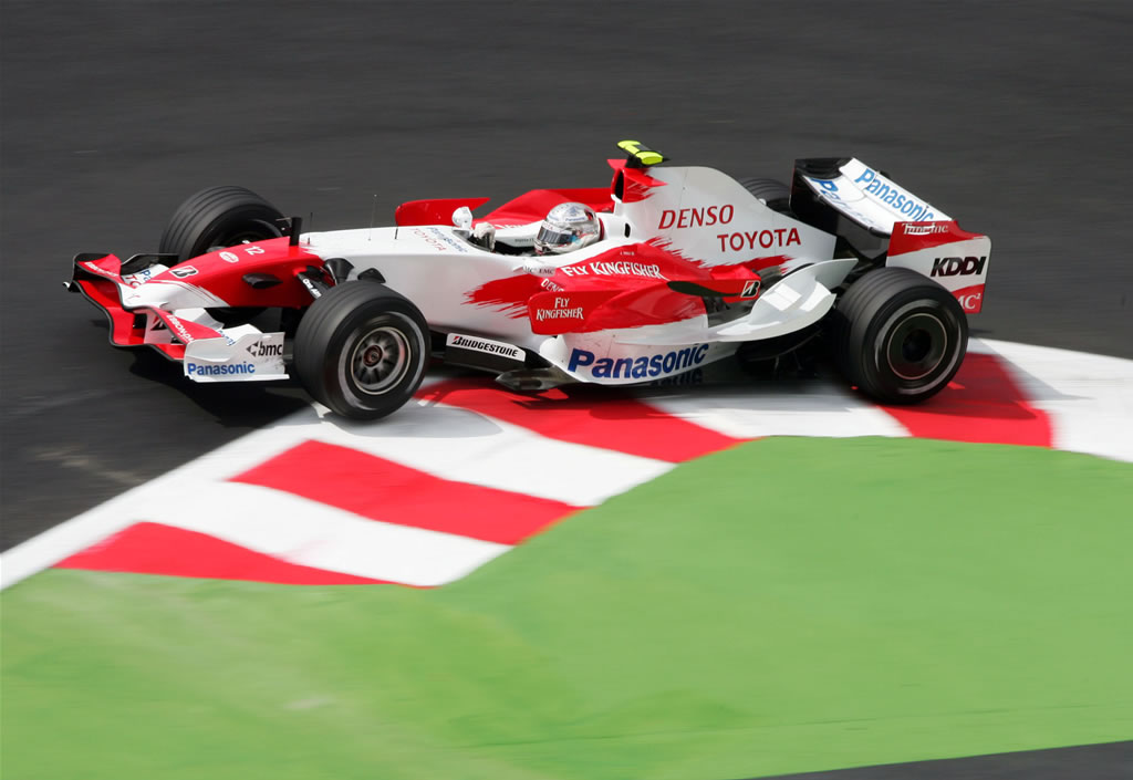 【限定生産】Panasonic Toyota racing F1 Trulli