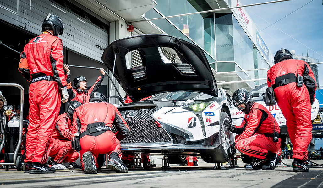 Team Mechanics Employee of Toyota Motor Corporation