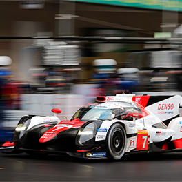 TS050 HYBRID #8 is stopping in front of the garage