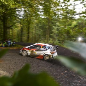 2019 WRC ROUND 12 Rally GB DAY1