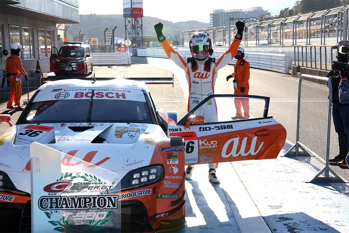 モタスポコラム その31-ライバルは？尊敬するドライバーは？　～坪井翔選手インタビュー～