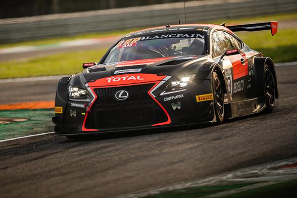 モンツァを走行するTech 1 RacingのLEXUS RC F GT3 23号車