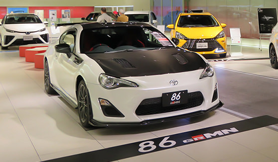 2月に全国100台限定（抽選）で発売した86 GRMN。現車が見れるのは現在このショールームのみ。※申込み期間は終了しております。
