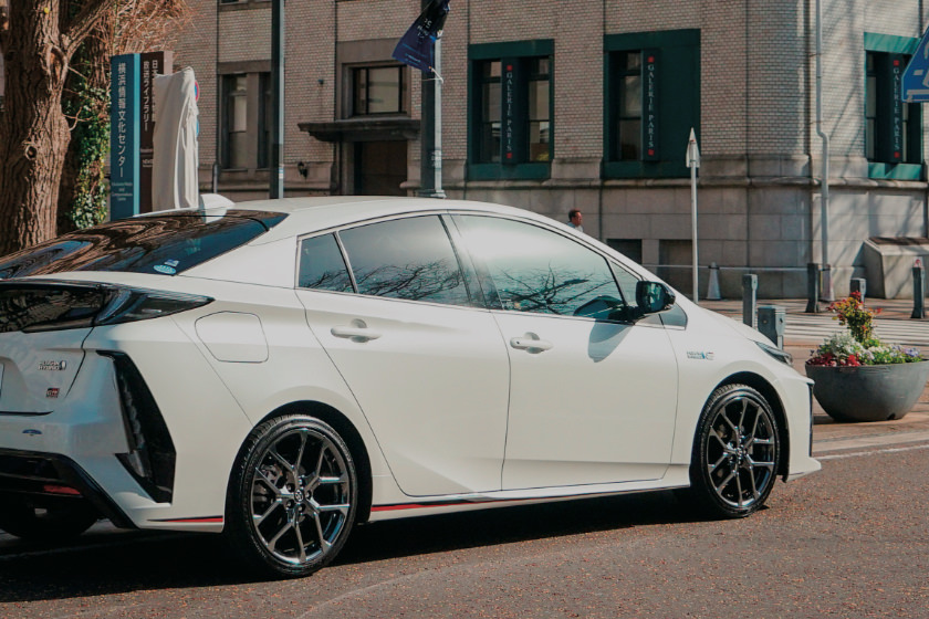 PRIUS PHV GR SPORT | GR | TOYOTA GAZOO Racing