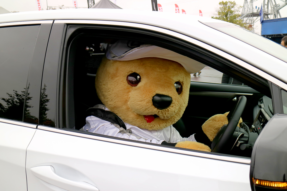 LEXUS RXに乗るくま吉