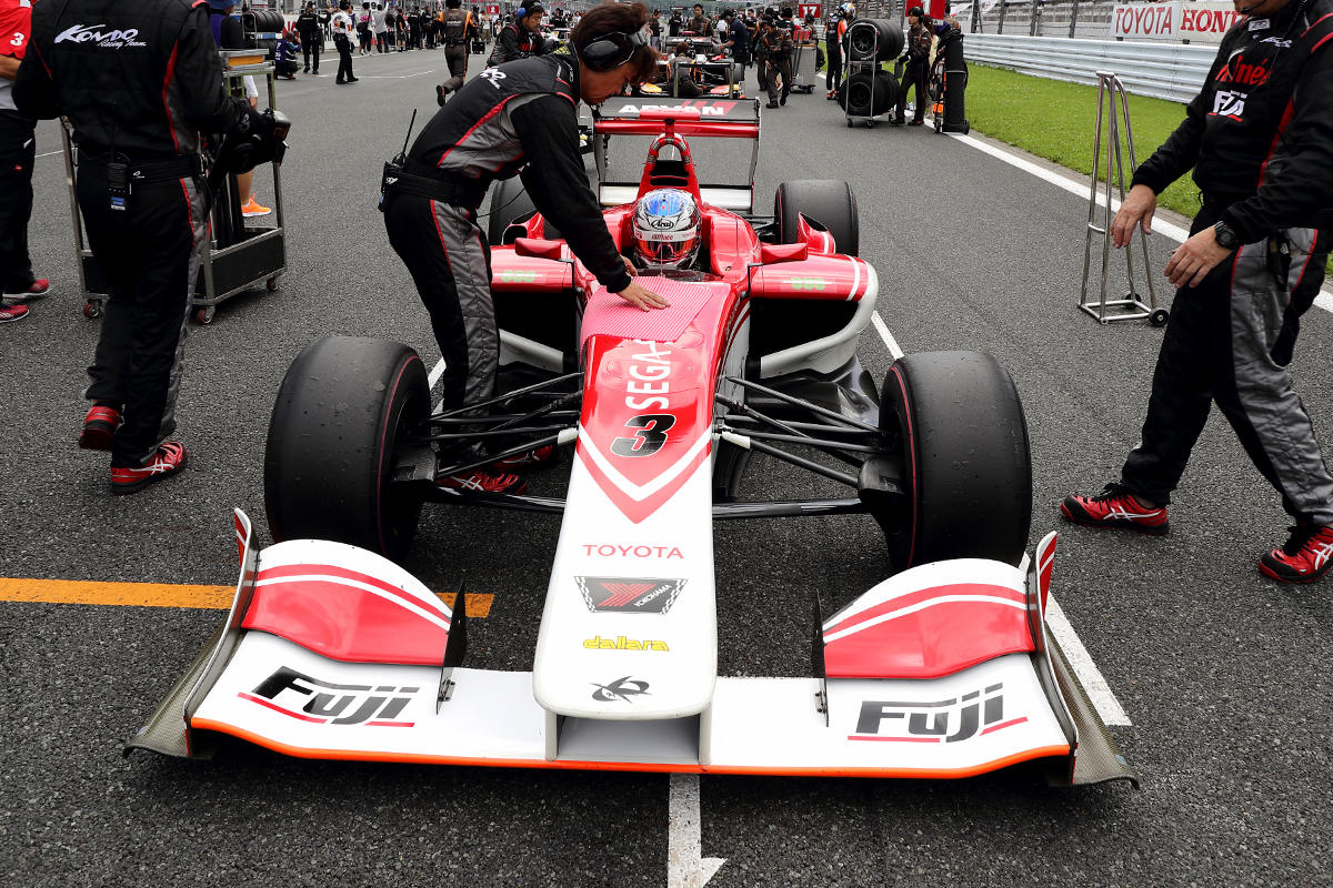 第4戦 富士でポールポジションを獲得したニック・キャシディ