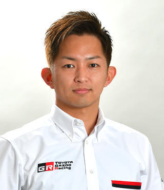 平手 晃平