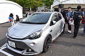 TOYOTA GAZOO Racingブースに展示された車両たち