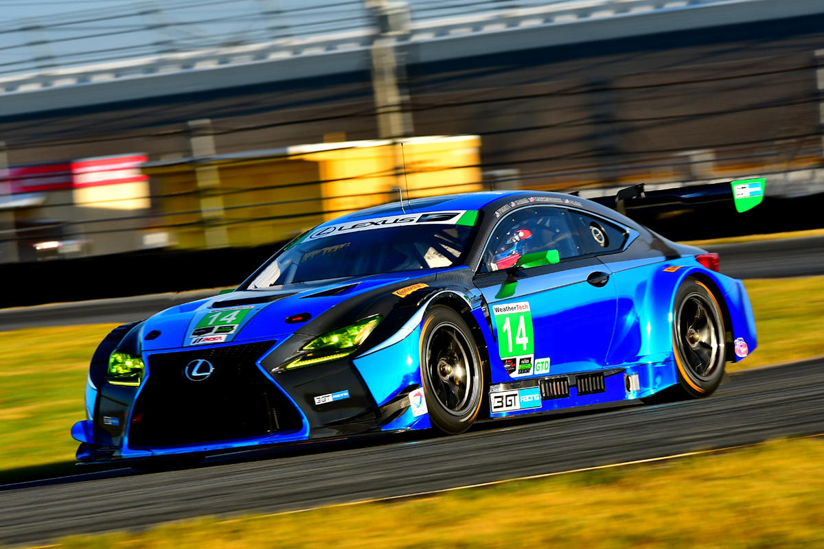 東京オートサロン2017にて世界初公開された「LEXUS RC F GT3」が1月26