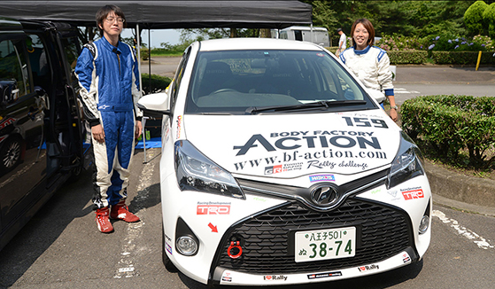 2012年からラリーチャレンジに参戦する大塚聡太さんと、昨年から一緒に参戦しているお姉さんの文香さん。