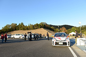 会場・人物