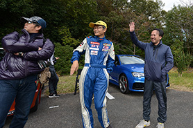 会場・人物