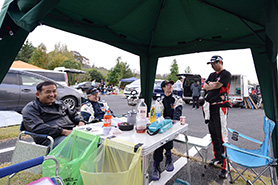 会場・人物