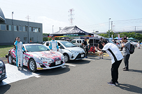 会場・人物