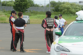 会場・人物