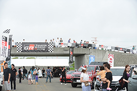 会場・人物