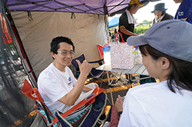 会場・人物