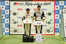 会場・人物