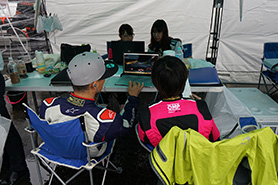 会場・人物