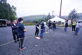 会場・人物