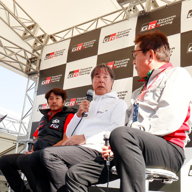 監督トークショーに参加する近藤真彦監督、星野一義監督、舘信秀監督