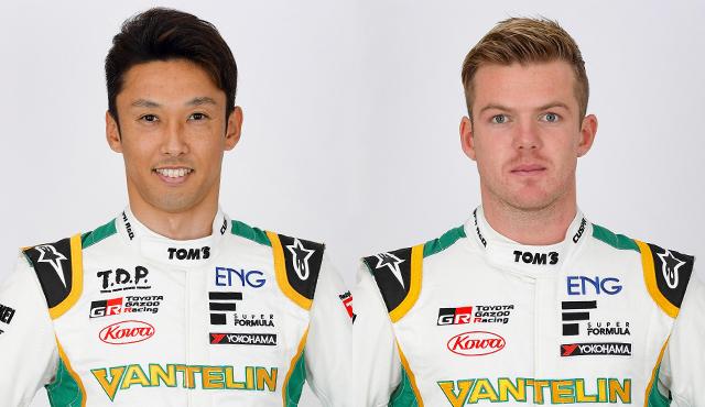 中嶋 一貴選手とニック・キャシディ選手