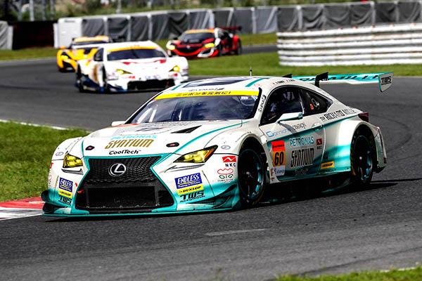 初勝利を挙げたSYNTIUM LMcorsa RC F GT3 60号車（吉本 大樹／宮田 莉朋）
