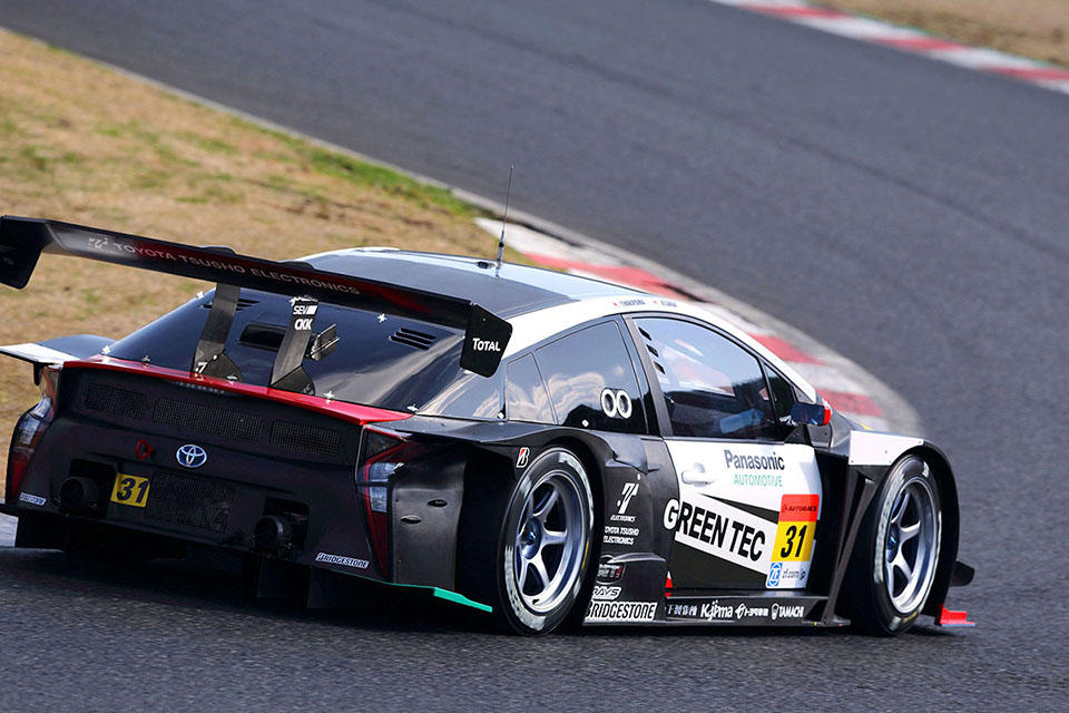 TOYOTA PRIUS apr GT | 2016年 | スペシャルコンテンツ | SUPER GT | GAZOO Racing