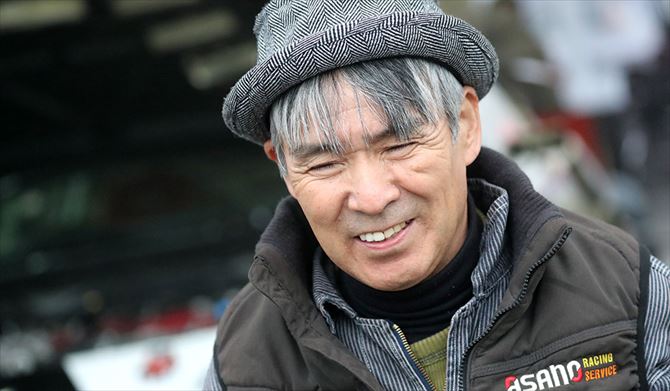 浅野 武夫 選手（チームオーナー兼ドライバー）