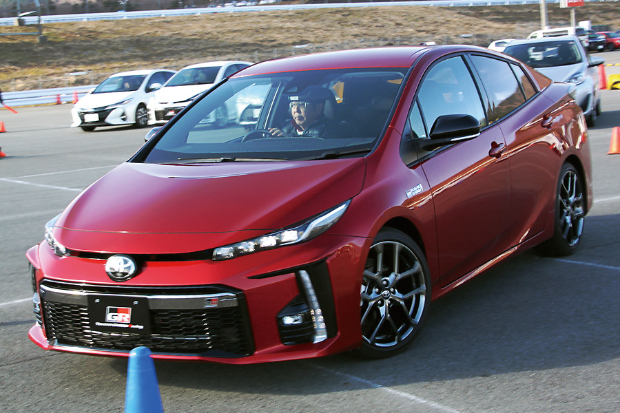 YOKOHAMAタイヤ乗り比べ試乗会