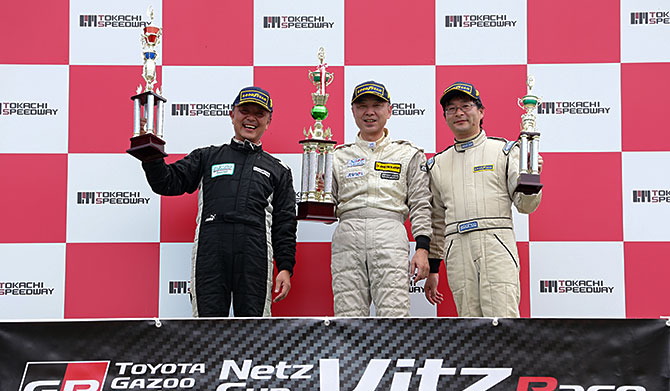 Netz Cup Vitz Race 2016 北海道シリーズ 第2戦 十勝スピードウェイ フォト