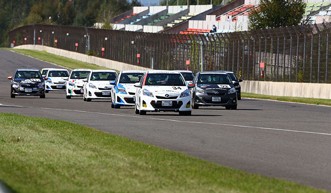 Netz Cup Vitz Race 2016 北海道シリーズ 第3戦 十勝スピードウェイ フォト