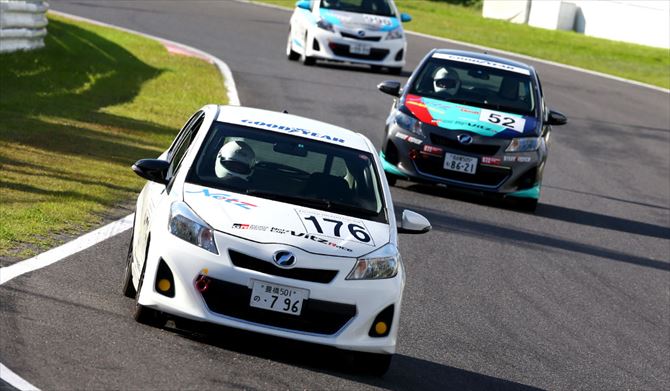 Netz Cup Vitz Race 2016 関西シリーズ 第4戦 鈴鹿サーキット フォト