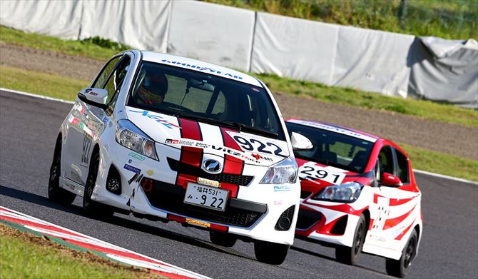 Netz Cup Vitz Race 2016 関西シリーズ 第4戦 鈴鹿サーキット フォト