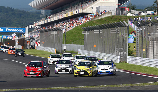 Netz Cup Vitz Race 2016 関東シリーズ 第2戦 富士スピードウェイ フォト