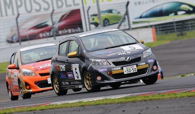 Netz Cup Vitz Race 2016 関東シリーズ 第3戦 富士スピードウェイ フォト